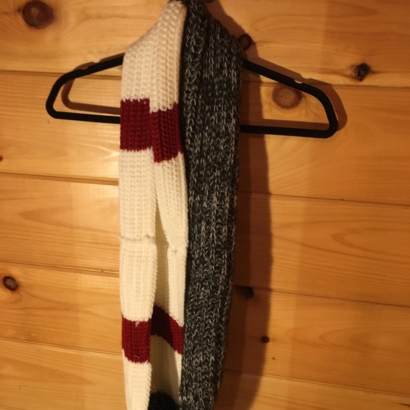 Infinity scarf - Picture 2 of 2